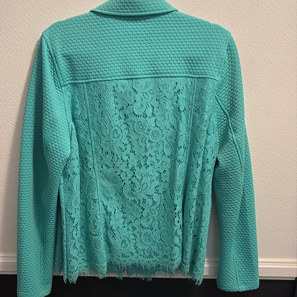 Isaac Mizrahi Large Suite jacket. Can wear fully zipped or unzipped. Teal color - Picture 2 of 3